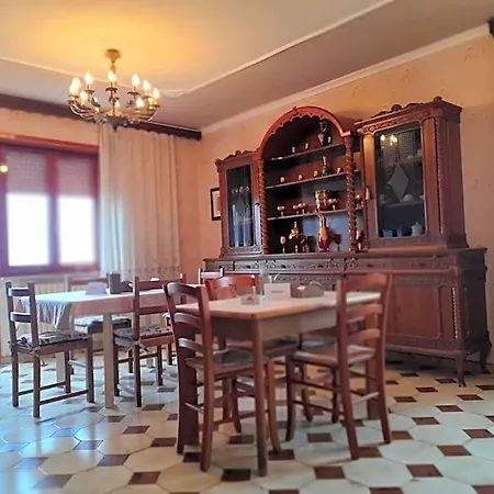 Anxur Bed & Breakfast 4*