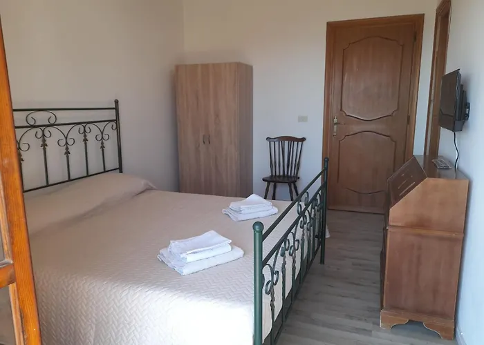 Anxur Bed & Breakfast 4*